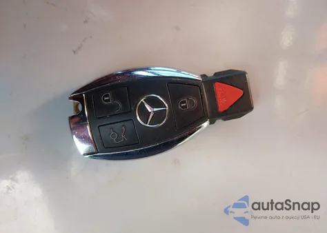 2015 Mercedes-Benz Glk 350 z USA, uszkodzony, nr VIN WDCGG5HB3FG441600